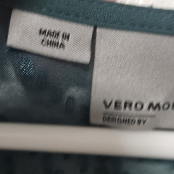 NWT Vero Moda green attitude sheer details too size large - Picture 5 of 16